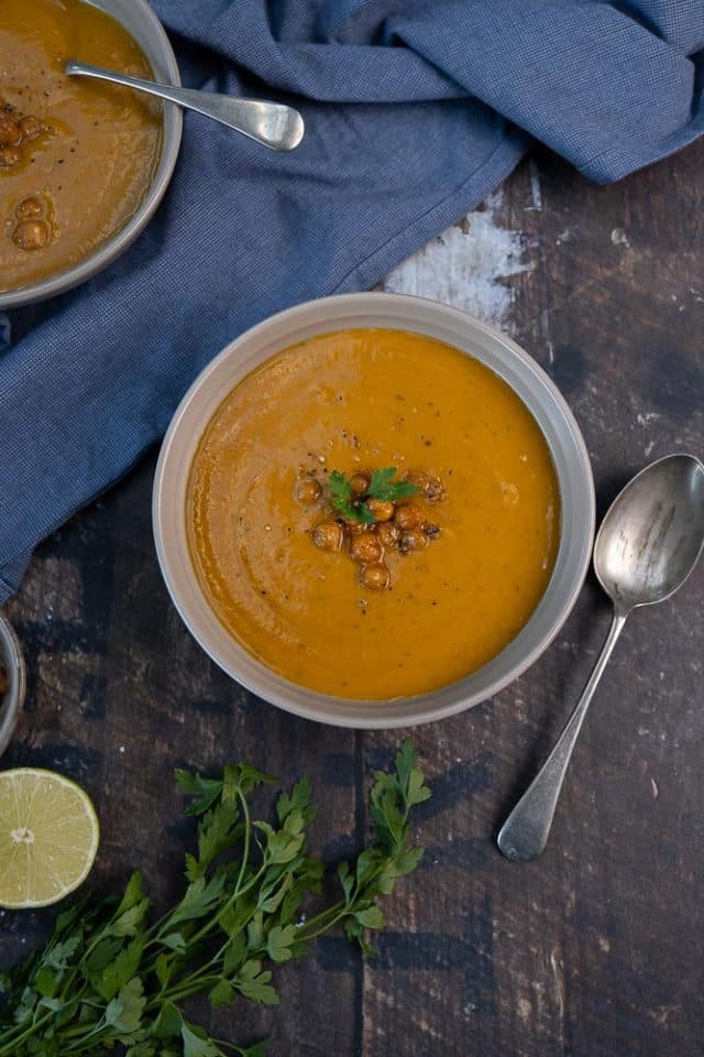 Zoete Aardappelsoep Met Geroosterde Kikkererwten Mind Your Feed