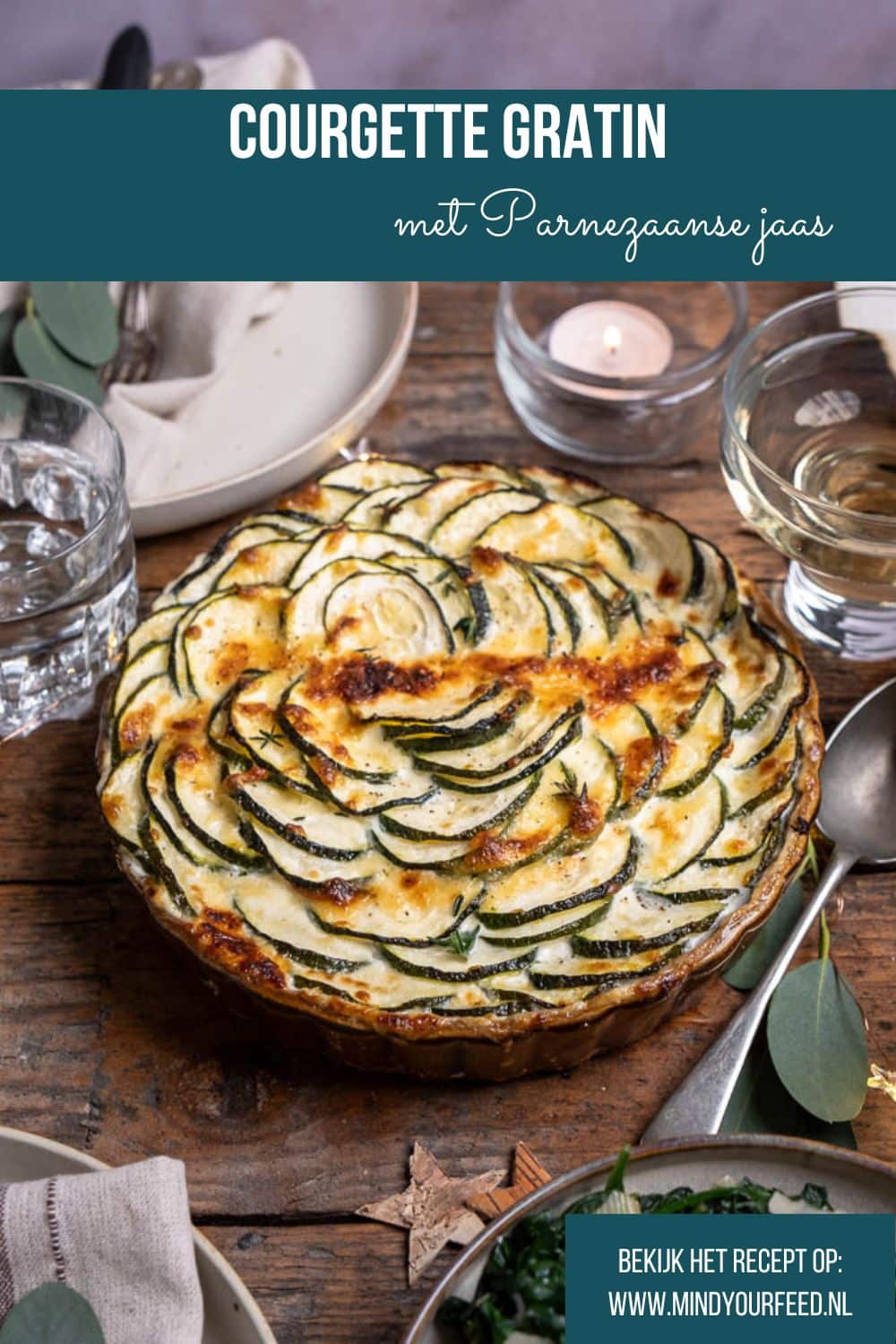 Makkelijk recept voor courgette gratin met Parmezaanse kaas en slagroom, een romig bijgerecht uit de oven, ideaal om extra groenten toe te voegen aan je maaltijd.